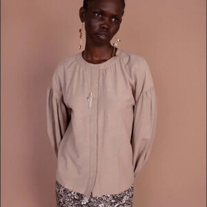 Meadows Hazel Balloon Long Sleeve Beige Women's Top size 2 Small
